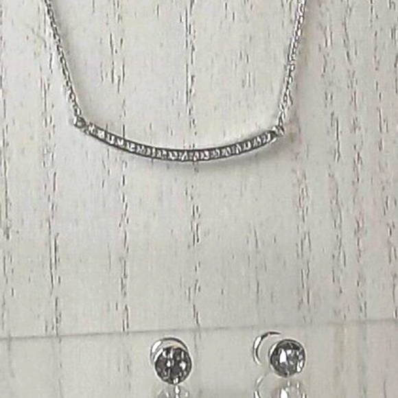 B.Tiff NY Hypoallergenic Mini "Smile" Adjust Necklaces in 3 colors Moissanite - Picture 7 of 10